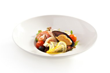 Deniz ürünleri tabağı