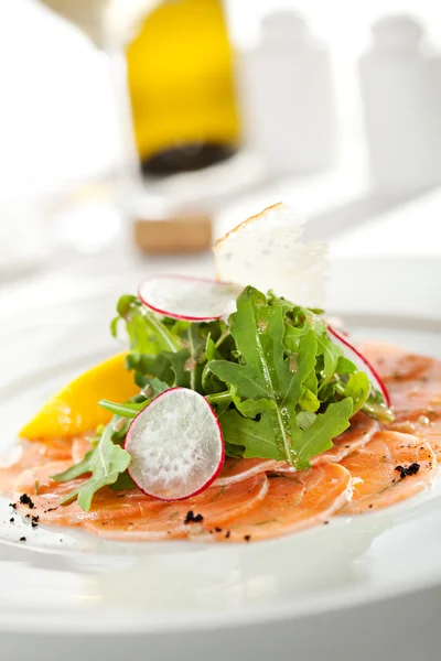 Lachs-Carpaccio — Stockfoto