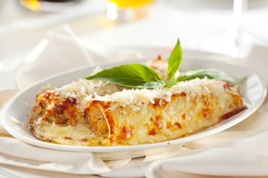 Cannelloni.