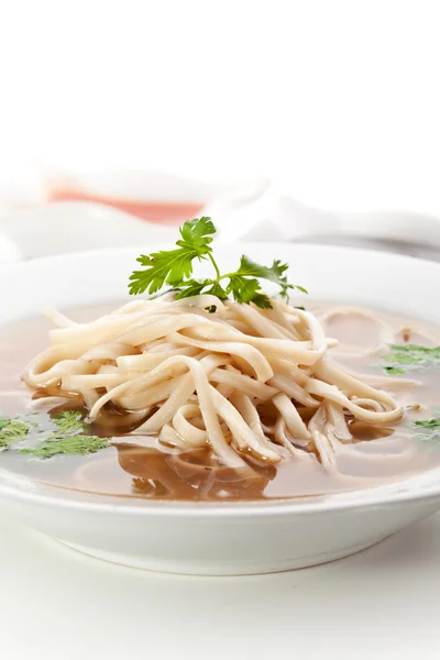 Suppe mit Reisnudeln — Stockfoto