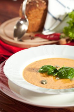 Balkabağı çorbası.