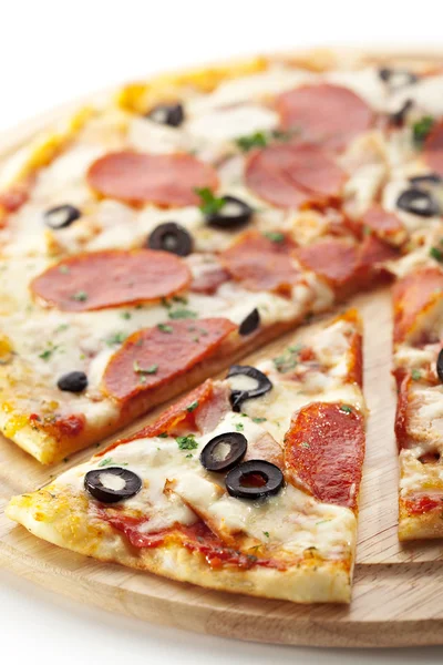 Pizza salami — Zdjęcie stockowe