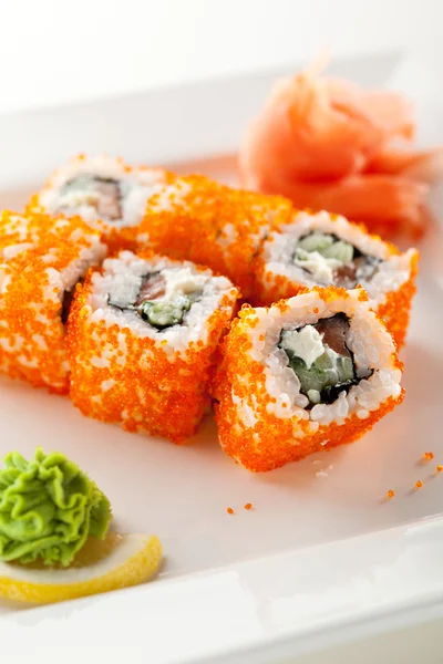 Salmon and Tobiko Roll — Stock Photo, Image