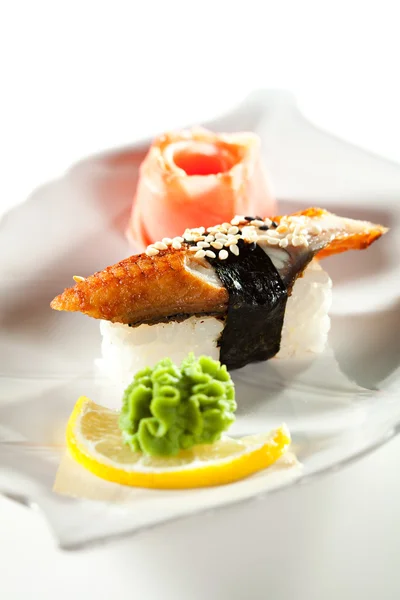 烟熏的鳗鱼寿司 — 图库照片