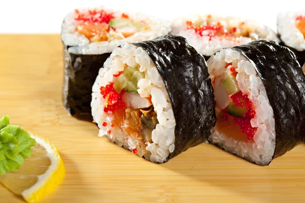 Japanese Cuisine - Sushi — Stock Photo, Image