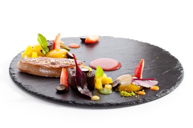 Kızarmış ördek fileto