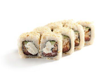 Suşi roll susam ile
