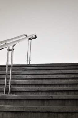 Merdivenler çıkıyor.