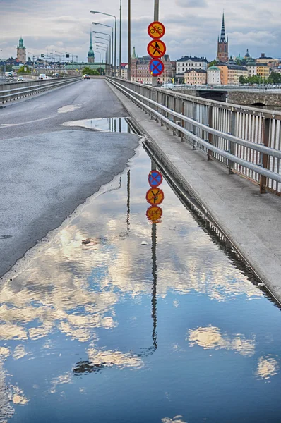 Stret teken reflectie — Stockfoto