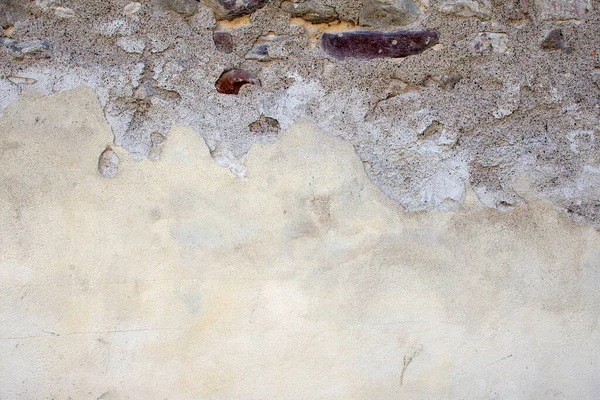 天然色の古代の割れた石の壁 — ストック写真