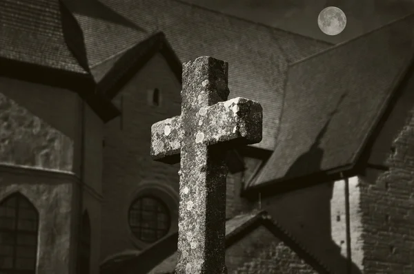 Krzyż i księżyc — Zdjęcie stockowe
