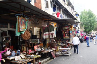 Sheyang Lu antika pazarı tipik mağazaları