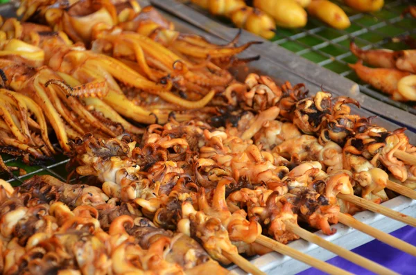 Calamares a la parrilla —  Fotos de Stock