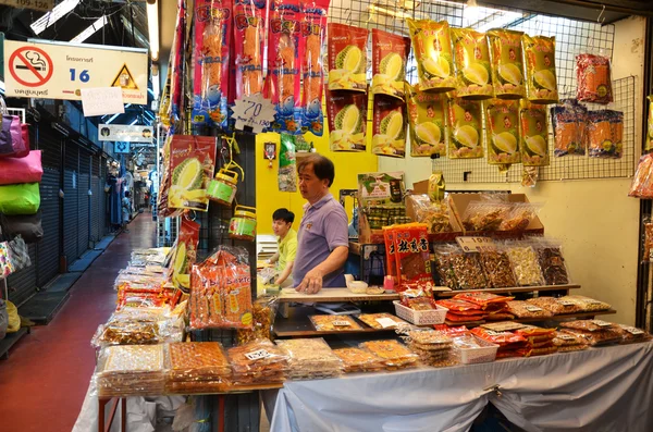 Mercato weekend Chatuchak a Bangkok — Foto Stock