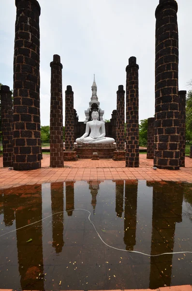 A histórica cidade velha de Sukhothai, Tailândia — Fotografia de Stock