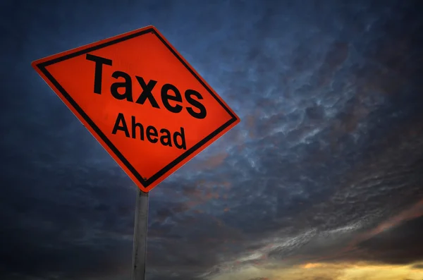Silniční daně Ahead varování — Stock fotografie