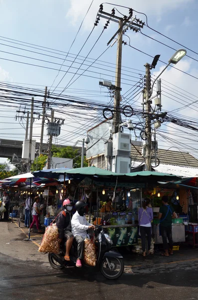 Chatuchak weekend markt in bangkok — Stockfoto