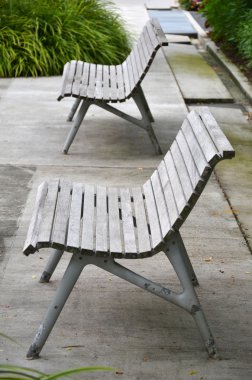 Üst üste Park banklar