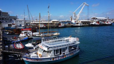 Quayside sokak Waterfront alanında Cape Town, Güney Afrika.