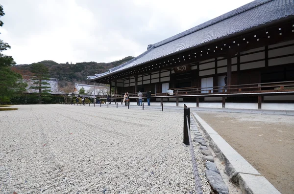 Turistas visitan Tenryu-ji en Kyoto — Foto de Stock