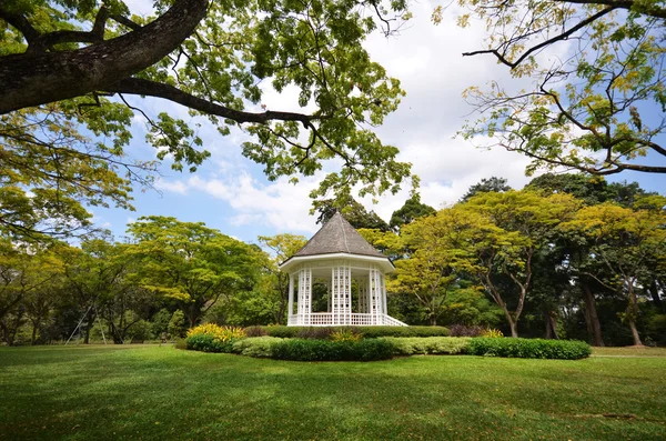 The Bandstand in Singapore Botanic Gardens. — Stock Photo, Image