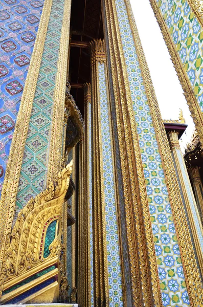 Золотая пагода в Большом дворце — стоковое фото