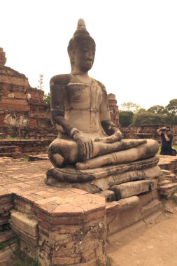 Eski tapınak Ayutthaya il turist ziyaret
