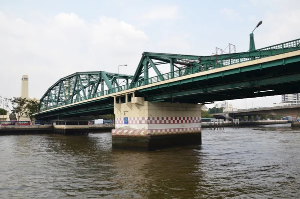 Vue du pont de la rivière thaïlandaise, Bangkok — Photo
