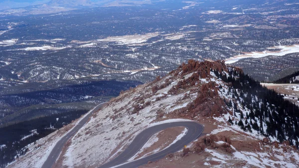 Вид с вершины Пайк-Пик в Колорадо-Спрингс, штат Колорадо . — стоковое фото