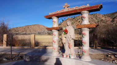 Heykele El Santuario de Chimayo Chimayo, New Mexico.