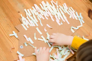 Kişisel Yapışkan Not Defteri Yapışkan Kirpi. Çocuğunuzu ofis temasına getirin.