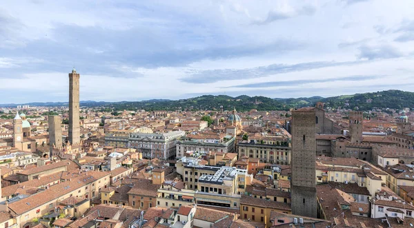 Cityscape Boloně Centru Města Bazilikou San Petronio Enzo Palace Arengo — Stock fotografie