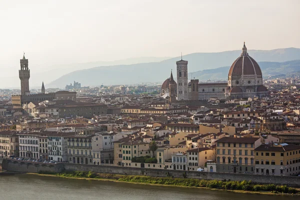 Panoramatický pohled na Florencii - Toskánsko, Itálie — Stock fotografie