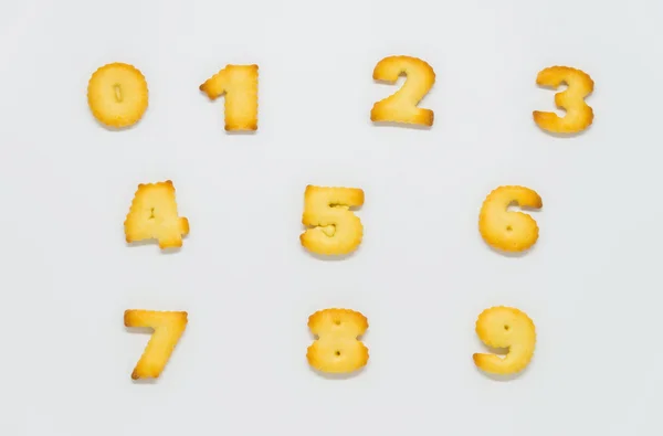 Kraker in de vorm van een getal met witte achtergrond — Stockfoto