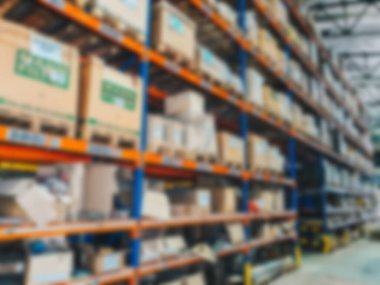 Soyut arkaplan tasarımı için ambalaj kutusu envanterli bulanık fabrika deposu