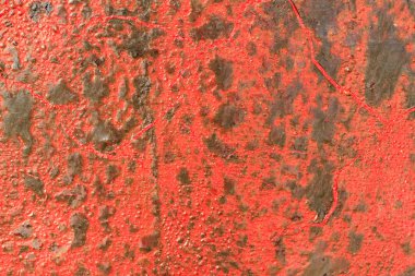 Eski kırmızı demir