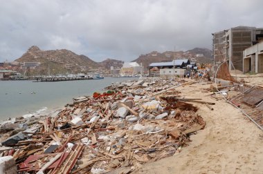 Kasırga odile deniz tarafından zarar görmüş