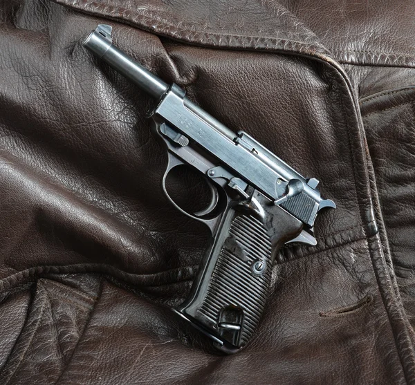 World War II German officers pistol. — Stock Photo, Image