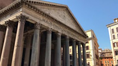Roma 'daki Pantheon' un güzel manzarası