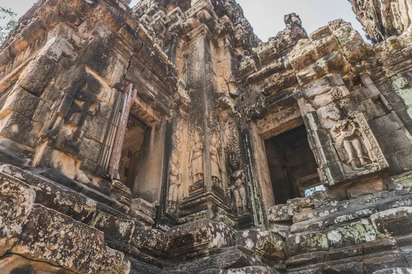 Het oude Angkor Wat ruïneert Panorama. Siem Reap, Cambodja — Stockfoto