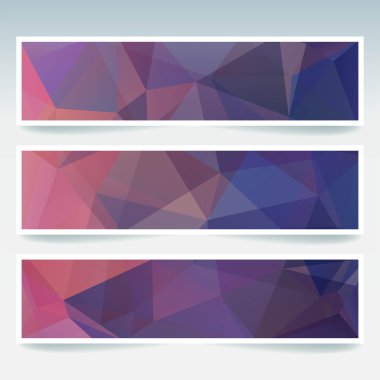 İş tasarım şablonları ile soyut başlık. Çokgen mozaik arka planlara sahip Afiş seti. Geometrik üçgen vektör illüstrasyon. Pembe, mor, mavi renkler.