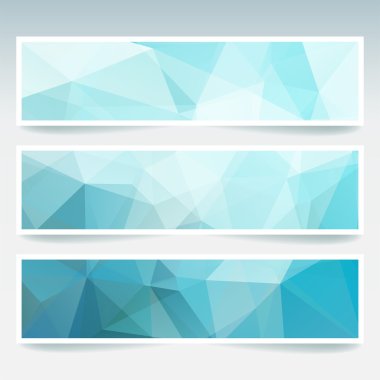 Vektör kümesi poligonal soyut üçgenler ile afiş. Poligonal düşük Poli afiş soyut. Mavi, beyaz renkler.
