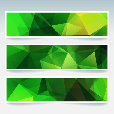 Vektör afiş çokgen soyut üçgenler ile ayarlayın. Soyut çokgen düşük poli afiş. Yeşil renk
