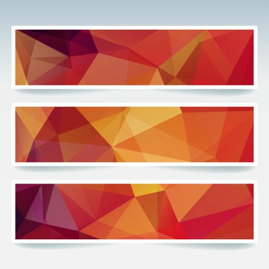 Vektör afiş çokgen soyut üçgenler ile ayarlayın. Soyut poligonal düşük poli fon. Kırmızı, sarı, turuncu, kahverengi renkler.