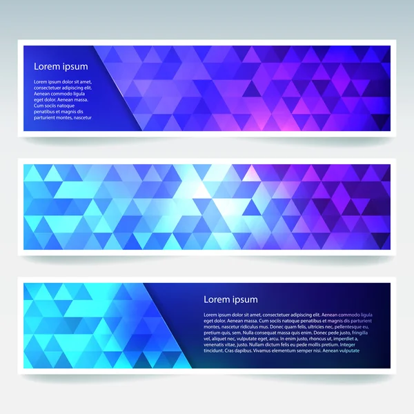 Conjunto de modelos de banner com fundo abstrato. Bandeiras vetoriais modernas com fundo poligonal. Cores azul, rosa, roxo . —  Vetores de Stock