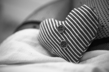 Çorap bacaklarda düğmeleri ile iki Tekstil kalp