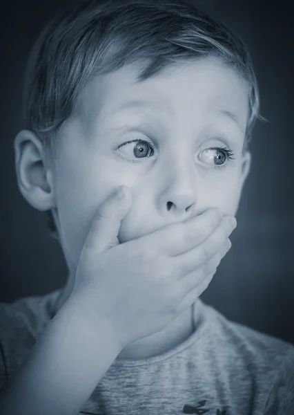 Ängstliches Kind — Stockfoto