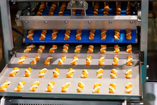 Cookies Forming Automated Pastry Production Line Selective Focus — Stock Photo, Image