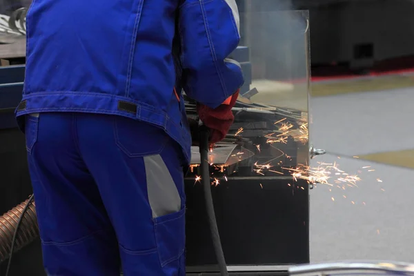 Metal worker — Stock Photo, Image