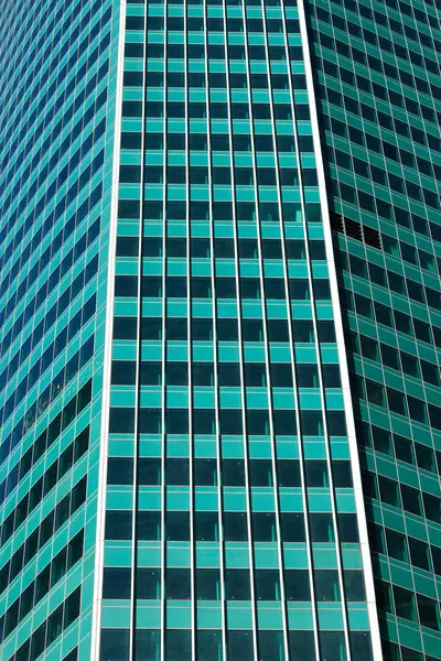 Fachada do novo edifício da torre — Fotografia de Stock